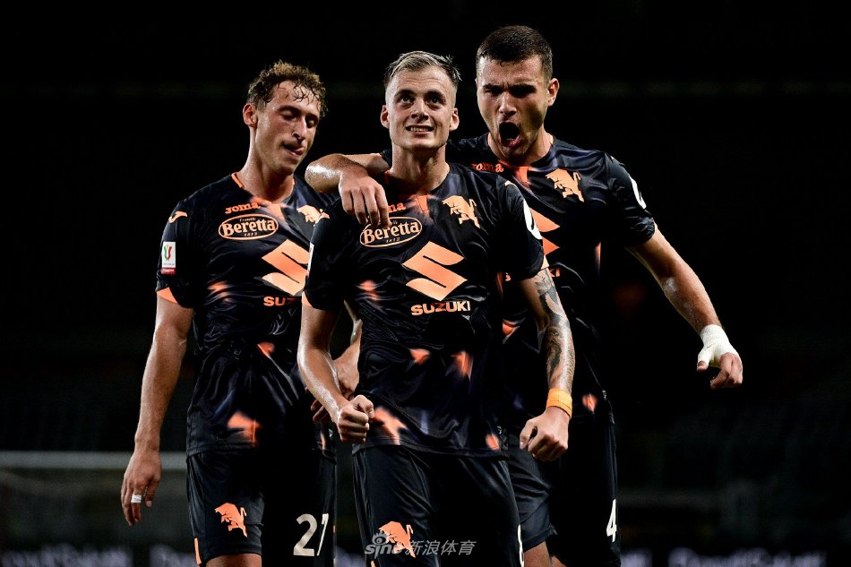 既令球迷意 既令球迷意