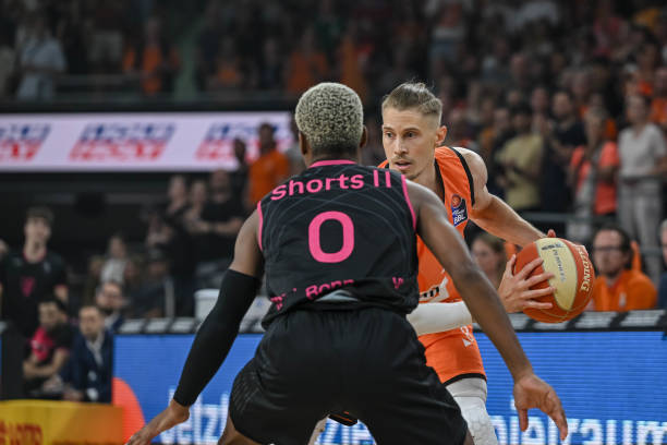 被详细披露 被详细披露