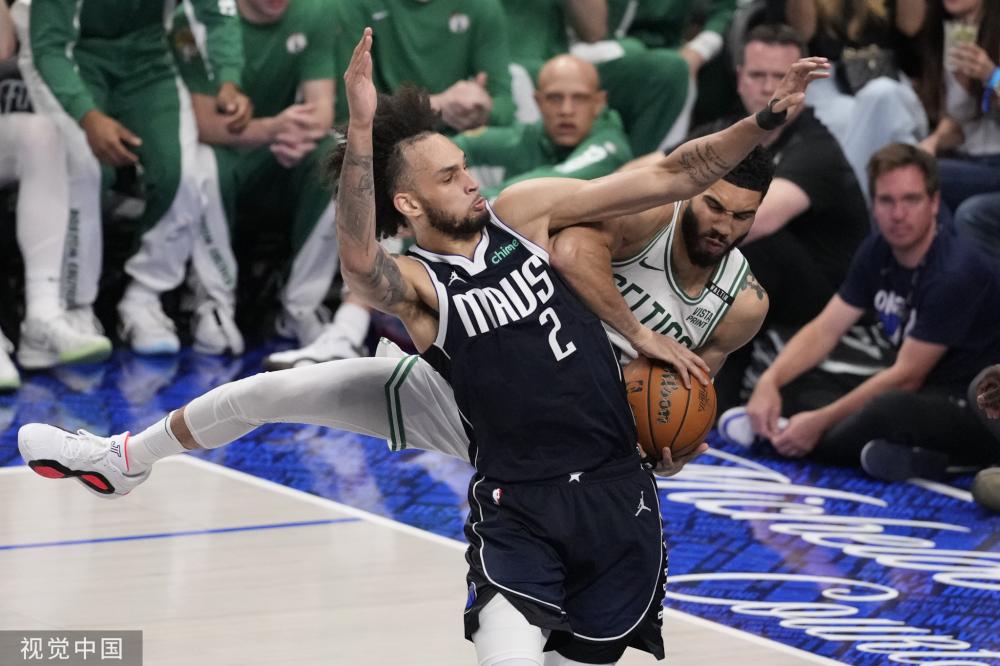 展增添了更 展增添了更